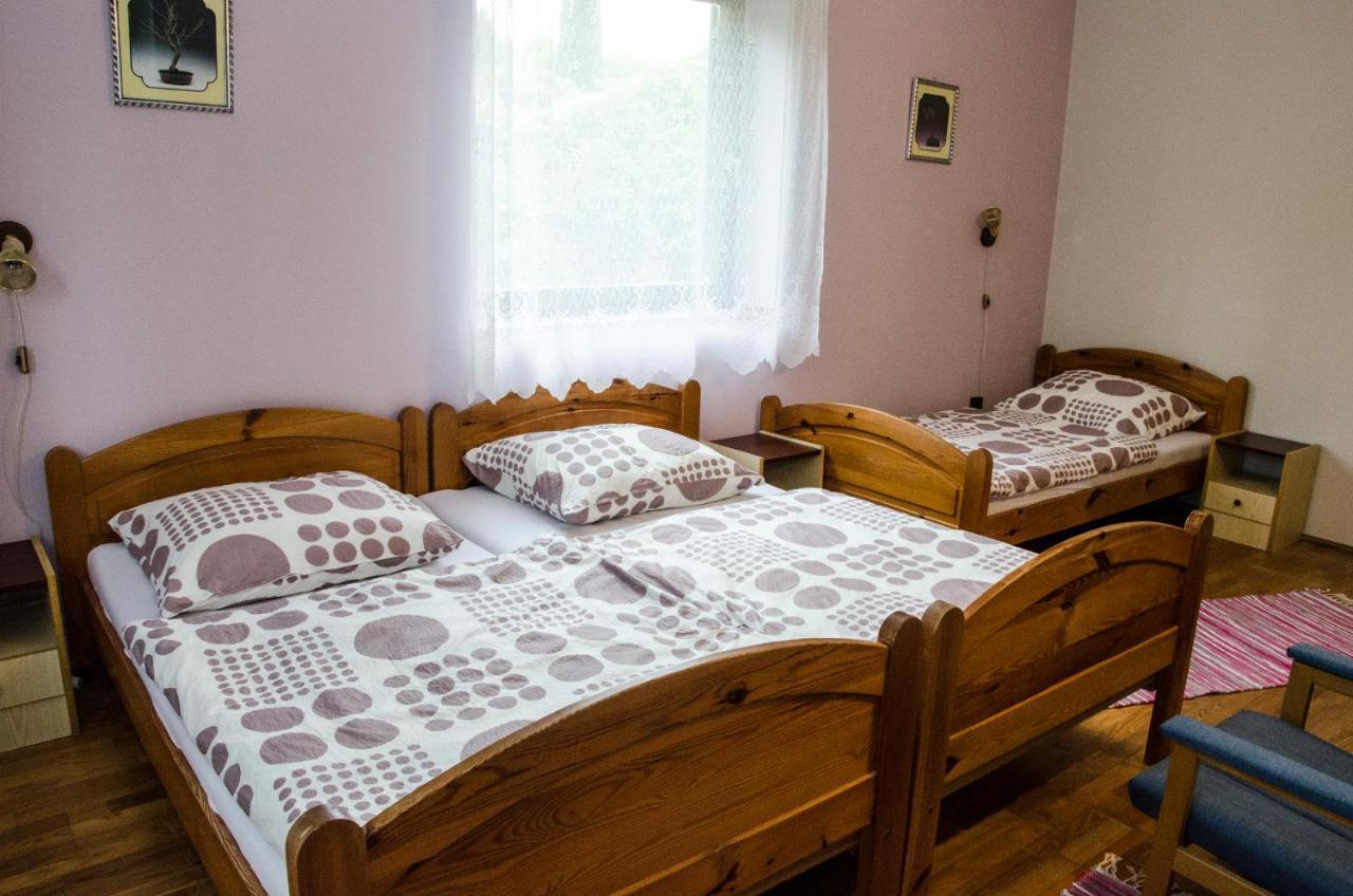 Pigál Panzió Panzió Badacsonyörs Kültér fotó